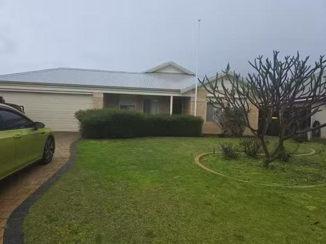 19 Tobermory Boulevard, Ellenbrook, WA 6069