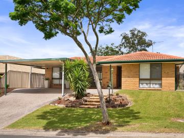 19 Ustinov Crescent, MCDOWALL, QLD 4053
