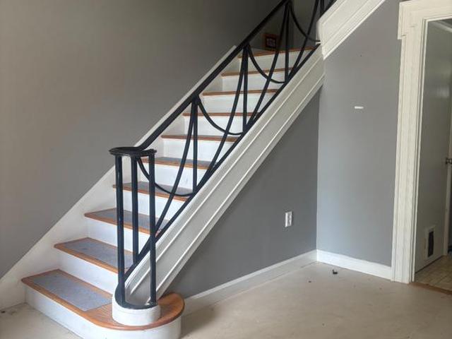 19 W King Street