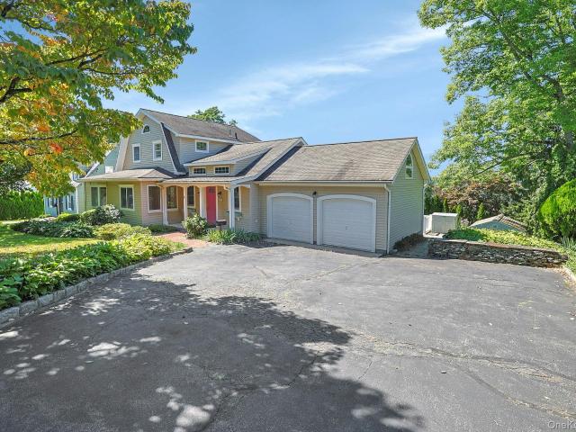 19 Wall Avenue