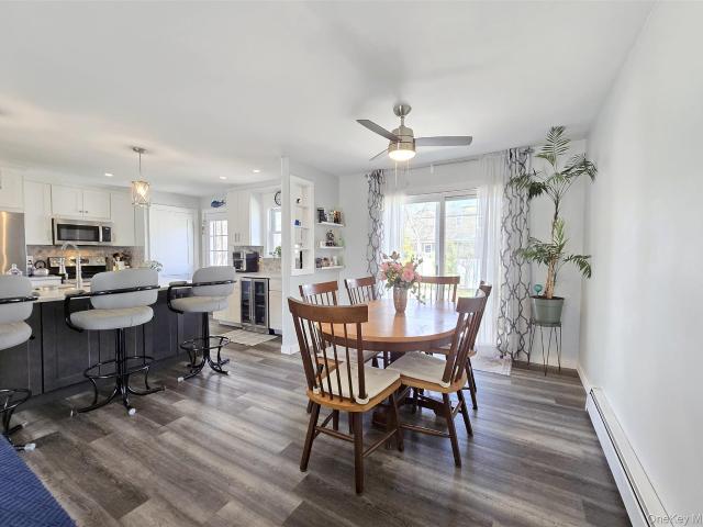 19 Appel Drive E