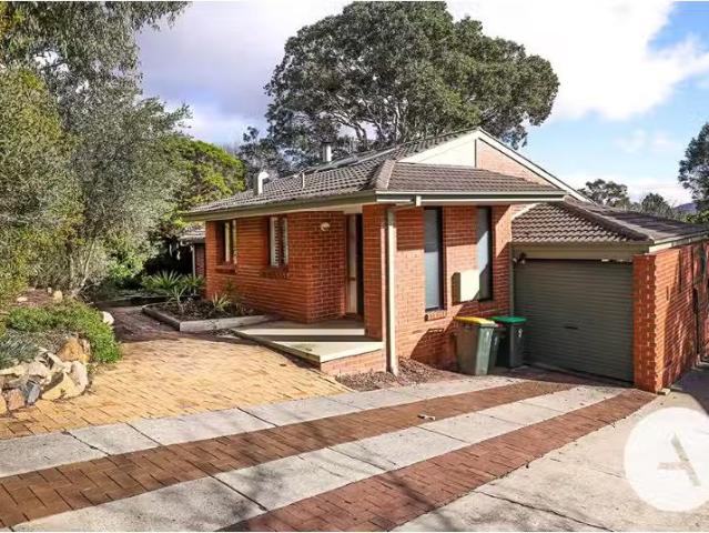 19 Bainbridge Close, Chisholm House for rent Listed by Rashme.