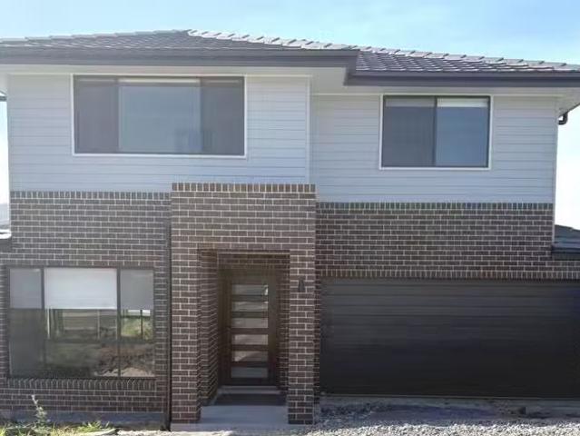 19 Bentwing Road, Huntley, NSW 2530 House for Rent