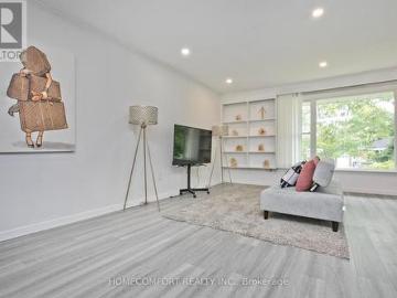 19 Beacham Crescent, Toronto, ON, M1T 1M9 house for sale | Listing ID E13497 | Royal LePage