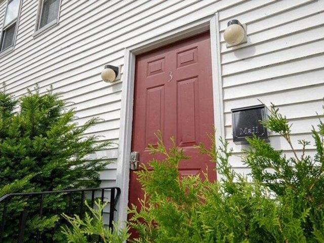 19 bedroom, Marlborough MA 01752 104607378