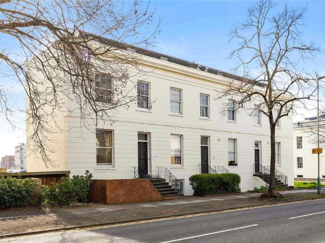 19 bedroom apartment for sale