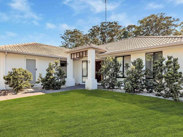 19 Boobook Court, BUDERIM, QLD 4556