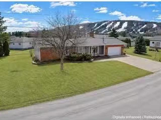 19 Boucher St, Saint Jacques, NB, E7B 1B9 house for sale Li.