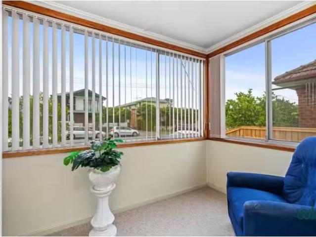 19 Bourke Street, Adamstown House for rent Listed by Rex Muir.