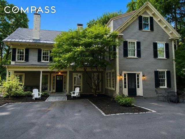19 Brae Burn Road, Milton, US, MA