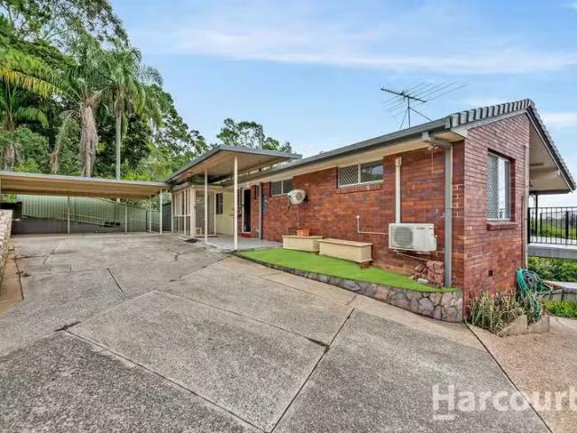 19 Calypso Court, Eatons Hill, QLD 4037 Unit for Rent
