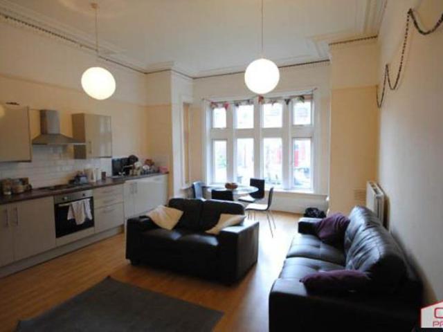 19 Cardigan Road, Leeds, LS6 3AE