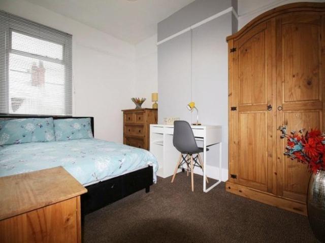19 Cheviot Street, Lincoln. 1 bed in a house share to rent £399 pcm £92 pw