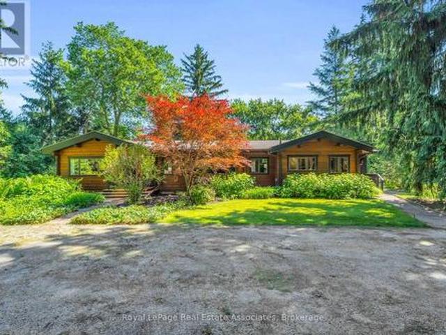 19 Confederation Street, Halton Hills, ON, L7G 3R4 house for sale | Listing ID W13511 | Royal LePage