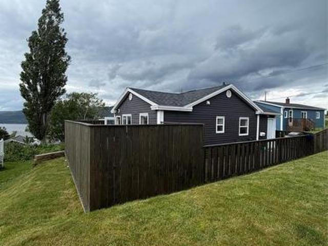 19 Clarence Street, Corner Brook, NL, A2H 1R8 house for sale | Listing ID 1300 | Royal LePage