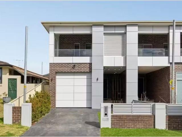 19 Crucie Avenue, Bass Hill Townhouse for rent Listed by Dani.