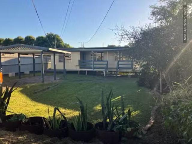 19 Dale Street, Kingston, QLD 4114