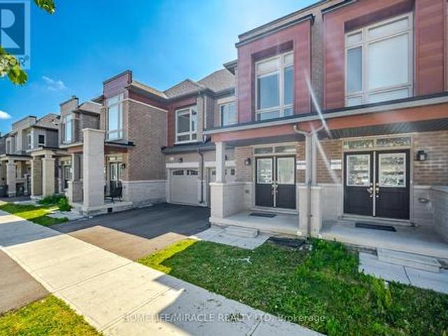 19 Donald Ficht Crescent, Brampton, ON, L9Z 1E1 house for sale | Listing ID W13652 | Royal LePage