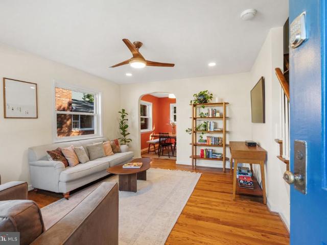 19 E Custis Avenue # A