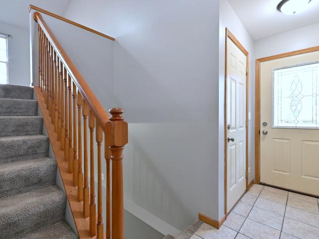 19 E Pineview Drive