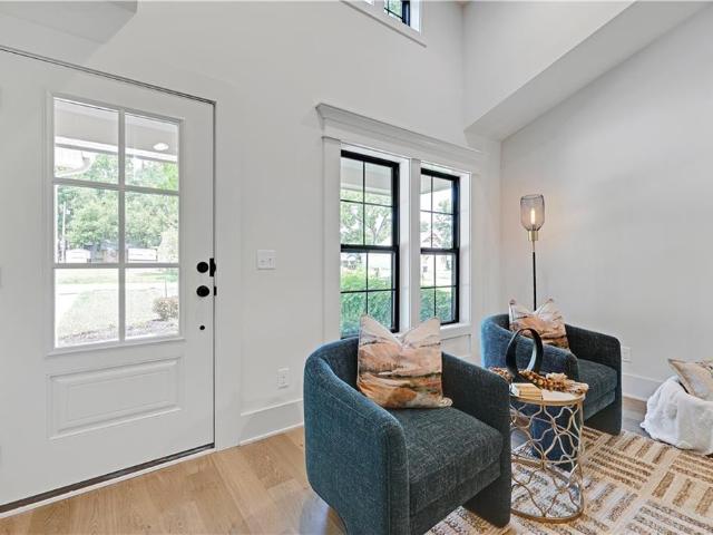 19 E 78th Terrace