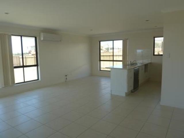 19 Eagle HeightsZilzie QLD 4710, Australia