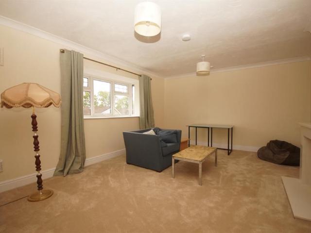 19 Edward Nicholl Court, Waterloo Road, Penylan, Cardiff CF23 9BW