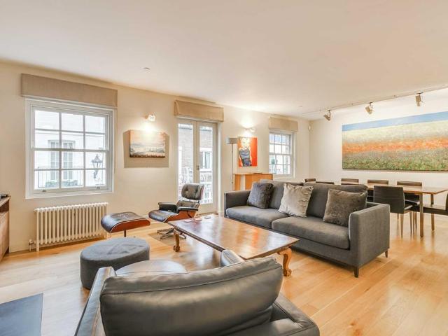 19 Ennismore Mews, London, SW7 1AP, United Kingdom | 4 bed house for rent #38786613 | Rentberry