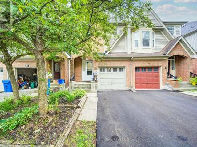 19 Evelyn Buck Lane, Aurora, ON, L4G 7H9 house for sale | Listing ID N13611 | Royal LePage