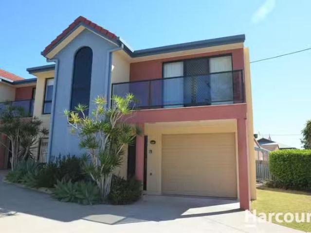1/9 Freshwater Street, SCARNESS, QLD 4655 Townhouse for Rent