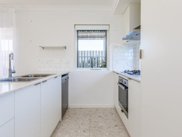 19 Friston StreetHilbert WA 6112, Australia