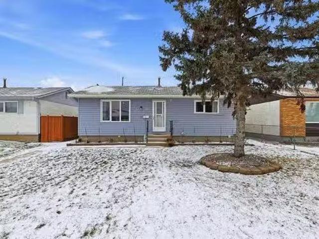 19 Gainsborough Cove, Winnipeg, MB, R2J 0X1 house for sale.