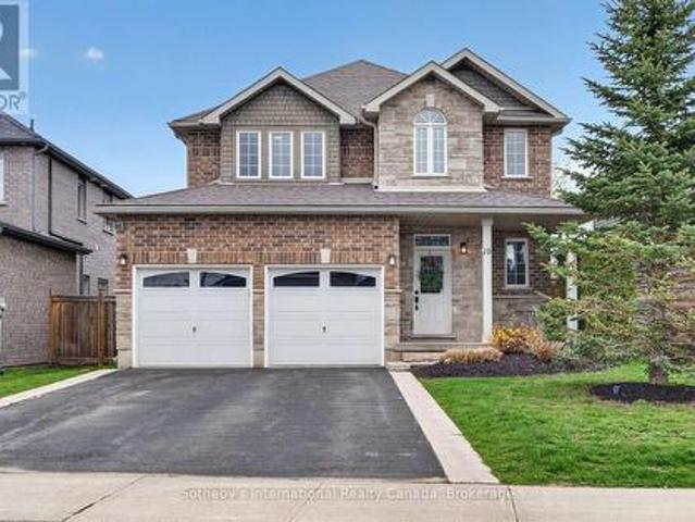 19 Garbutt Crescent, Collingwood, ON, L9Y 0H5 house for sale | Listing ID S13631 | Royal LePage