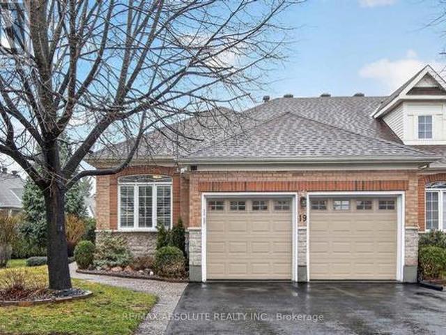19 Goldora Private, Ottawa, ON, K2T 1K8 house for sale | Listing ID X13676 | Royal LePage