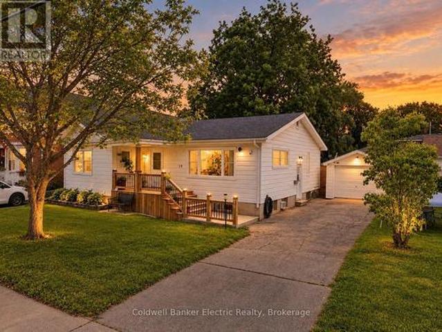 19 Graham Street E, Greater Napanee, ON, K7R 1L6 house for sale | Listing ID X13805 | Royal LePage