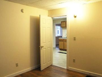 19 Greene St 2 Bedroom Apartment for Rent at 19 Greene St, Burlington, VT 05401 Old North End