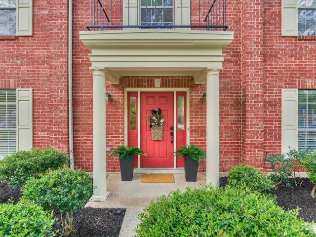 19 Greentwig Pl, Spring, TX 77381 | MLS #20329