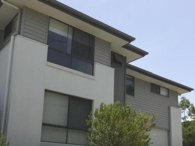 1/9 Gumnut Place Kirkwood, QLD 4680