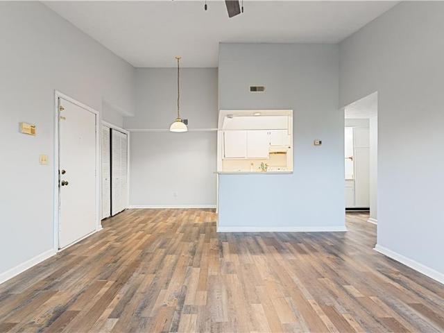 19 Haverford CT
