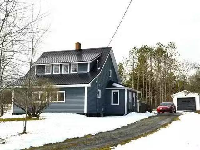 19 Highway 336, Upper Musquodoboit, NS, B0N 2M0 house for sa.