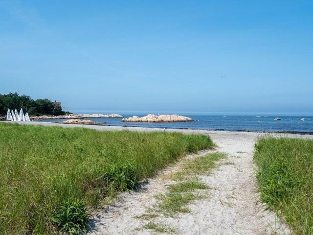 19 Hobart Lane Unit 1, Cohasset, US, MA
