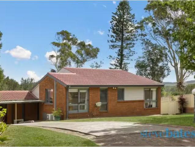 19 Holwell Circuit, Raymond Terrace House for rent Listed by.