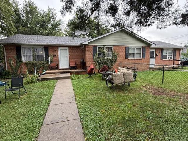 19 Hollingsworth Mnr