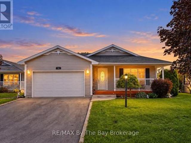 19 Kentucky Avenue, Wasaga Beach, ON, L9Z 3A8 house for sale | Listing ID S13771 | Royal LePage