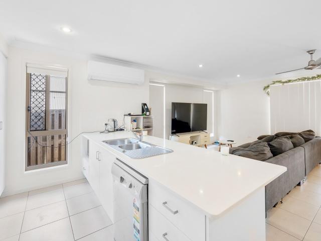 19 Koolivoo Parade Boyne Island, QLD 4680
