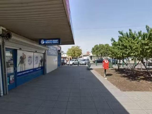 19 Labuan Square, Norlane, VIC 3214 Retail for Rent