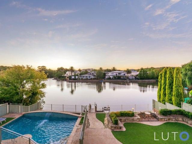19 Lakeview Gardens  overlooking Lake Jerrabomberra