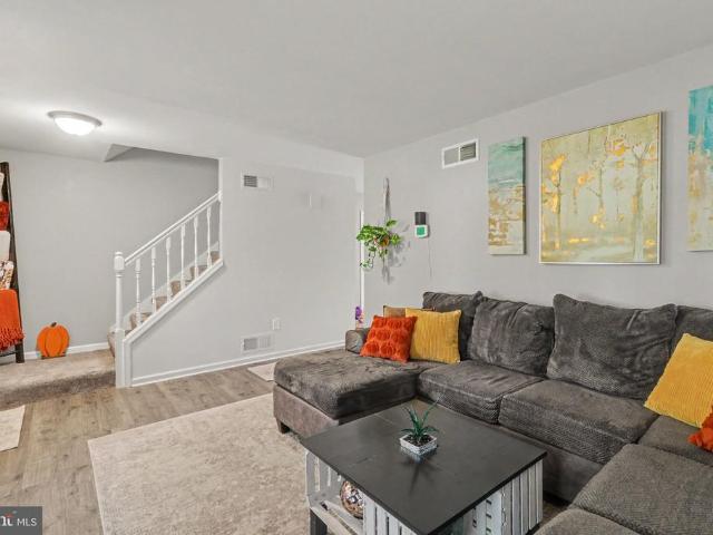 19 Larch Drive