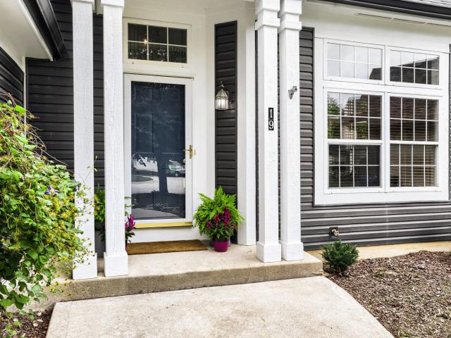 19 Longview Court