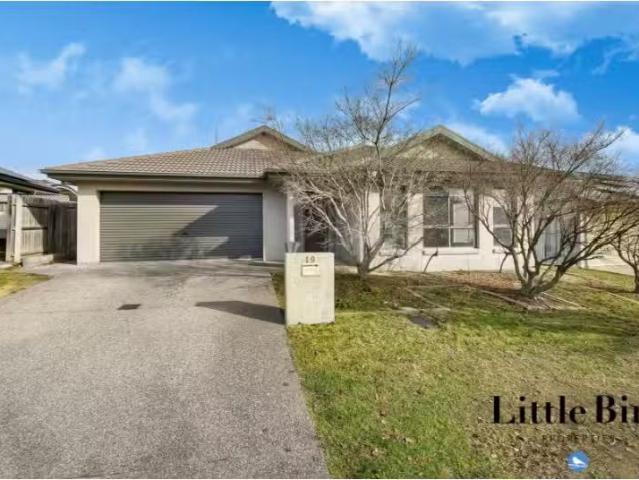 19 Mc Gilvray Close, Gordon House for rent Listed by Taye Bur.